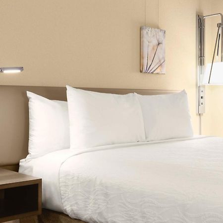 Hilton Garden Inn Charlotte Southpark Bagian luar foto