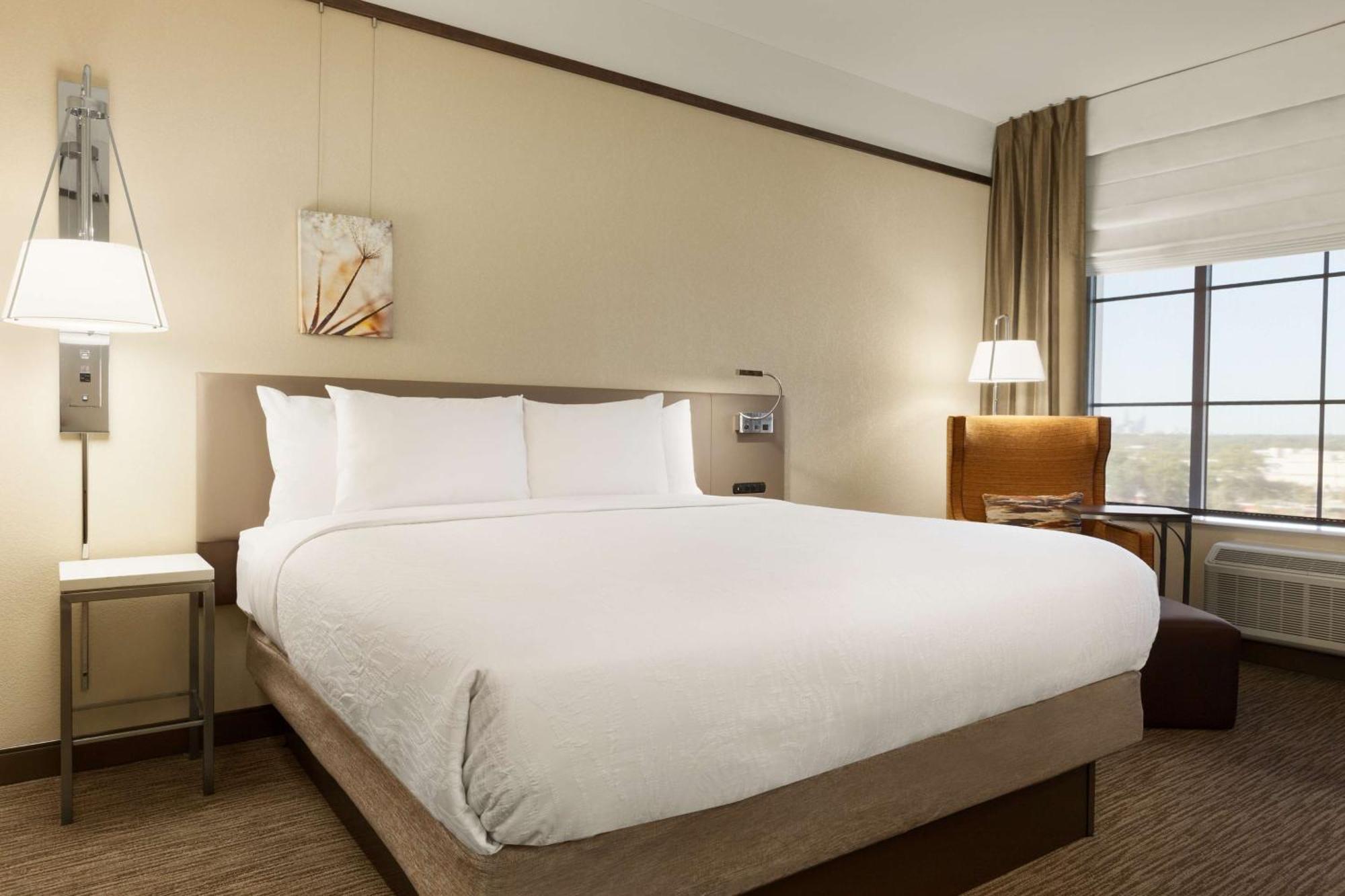 Hilton Garden Inn Charlotte Southpark Bagian luar foto