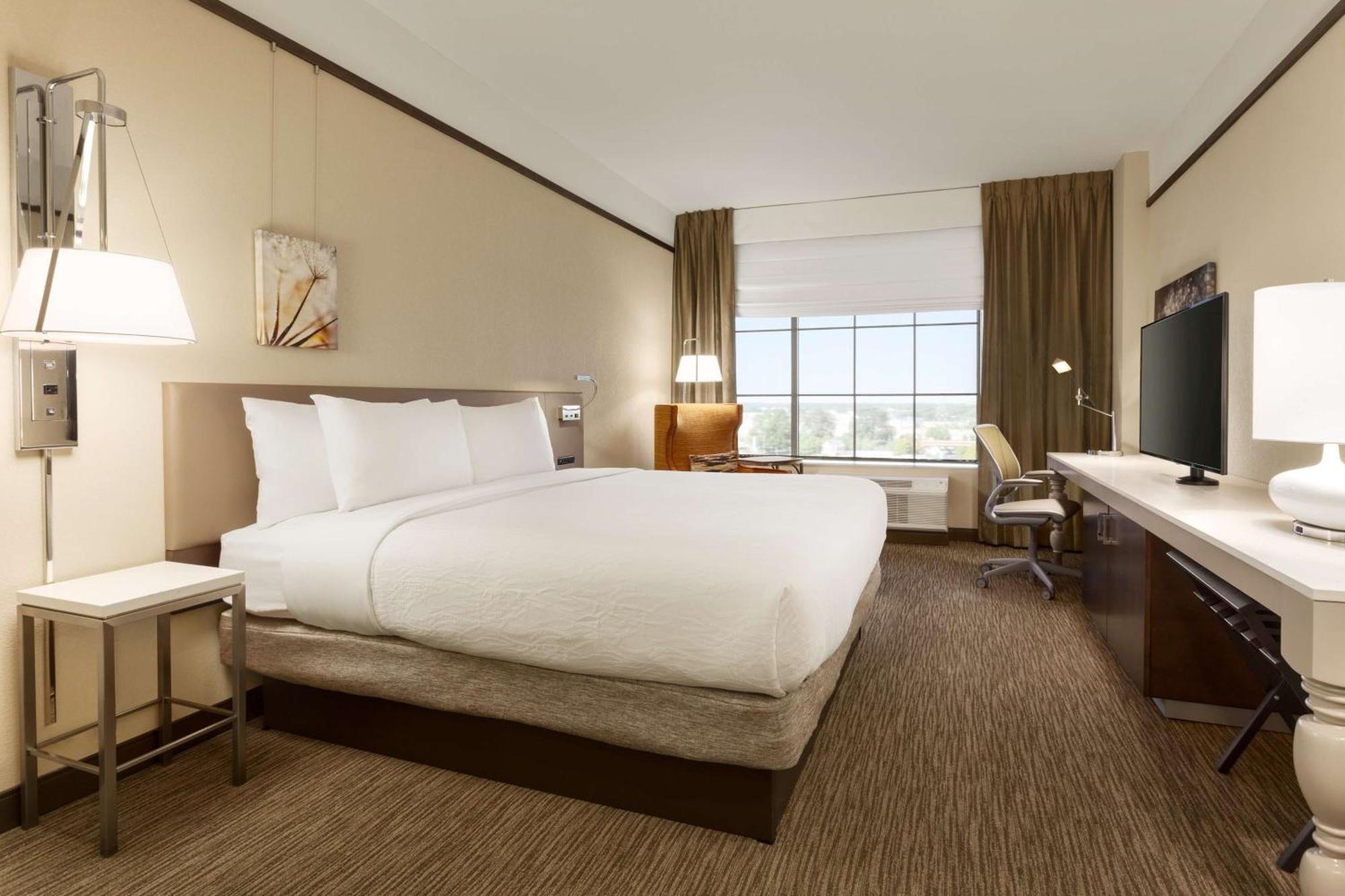 Hilton Garden Inn Charlotte Southpark Bagian luar foto