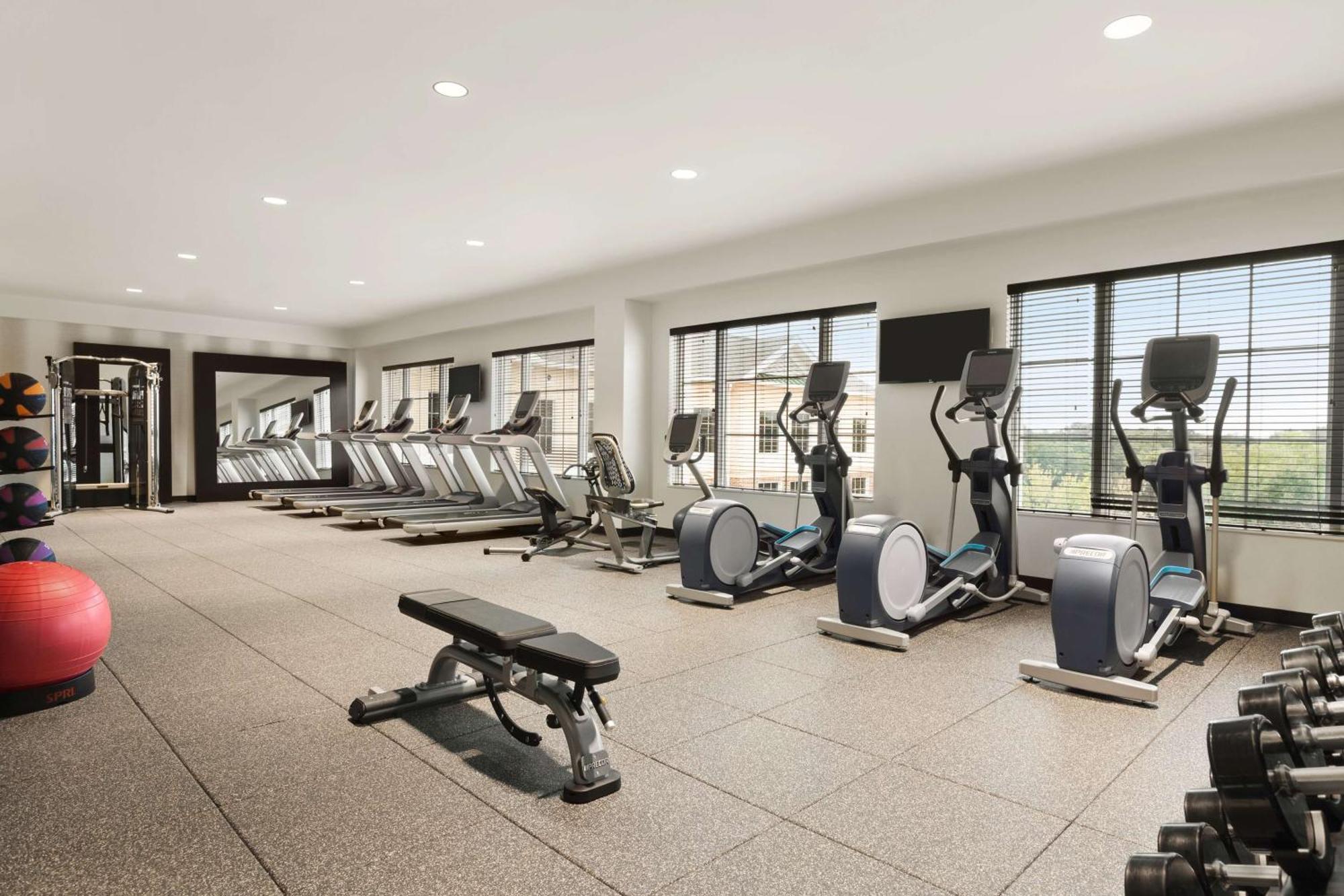 Hilton Garden Inn Charlotte Southpark Bagian luar foto